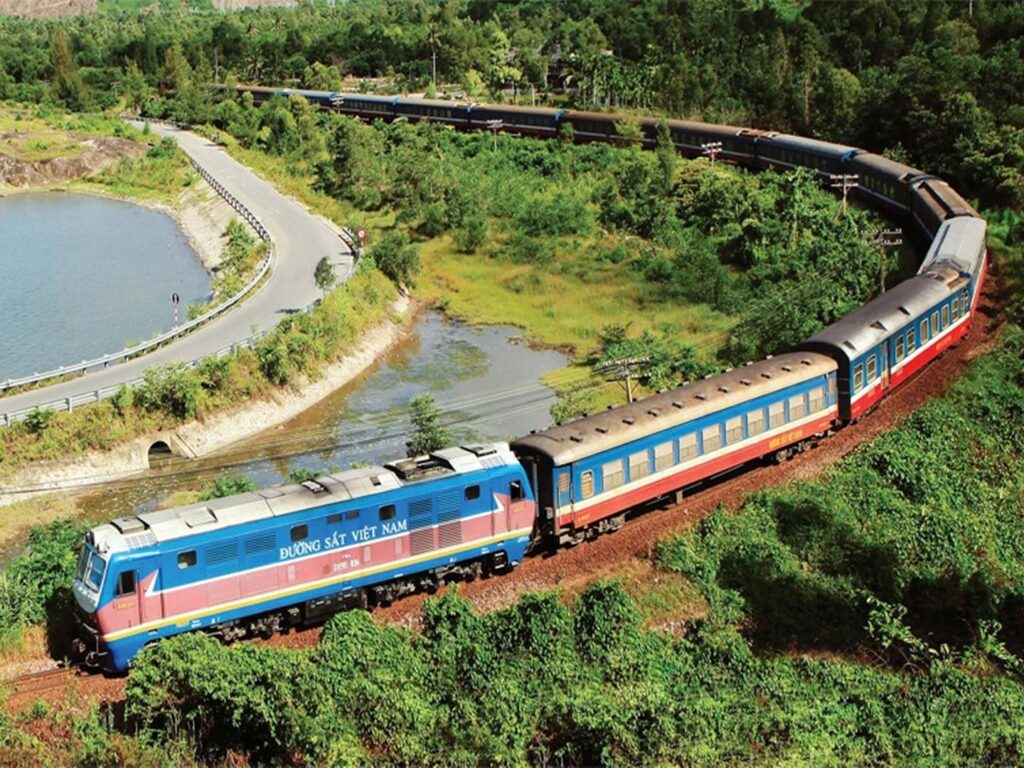 train from hanoi to sapa cover