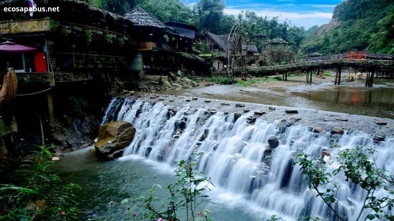 Ta Van Village Dzay ethnic group terraced rice fields Muong Hoa River Sapa