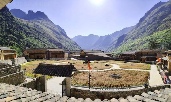 Ha Giang local guesthouse Dong Van Vietnam