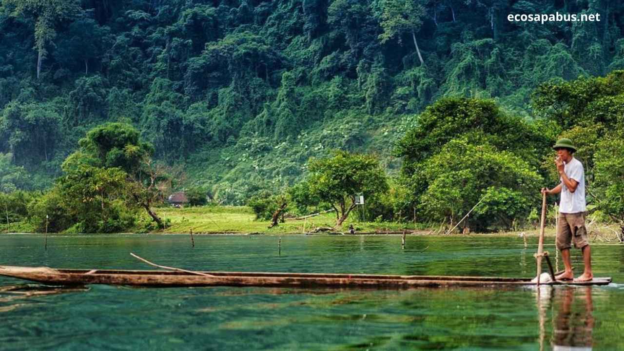 Pac Ngoi village traditional Tay stilt houses by Ba Be Lake