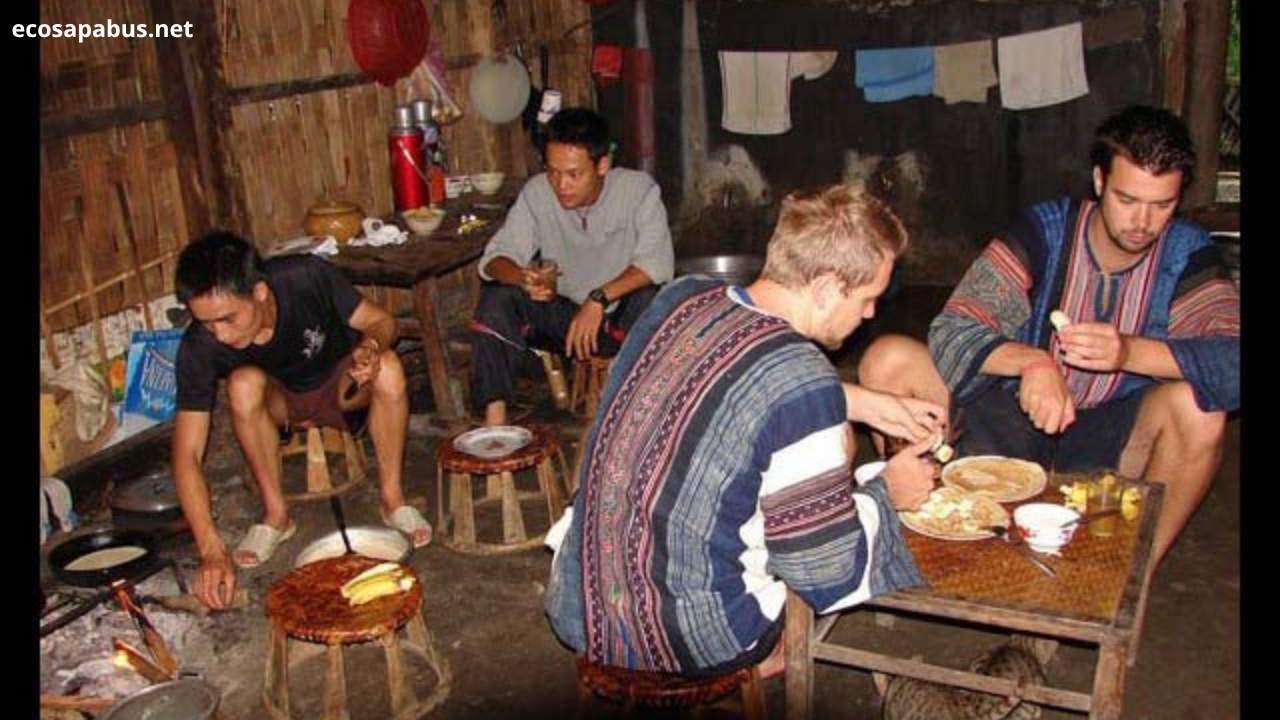Sin Chai village Fansipan mountain base panoramic view Sapa trekking