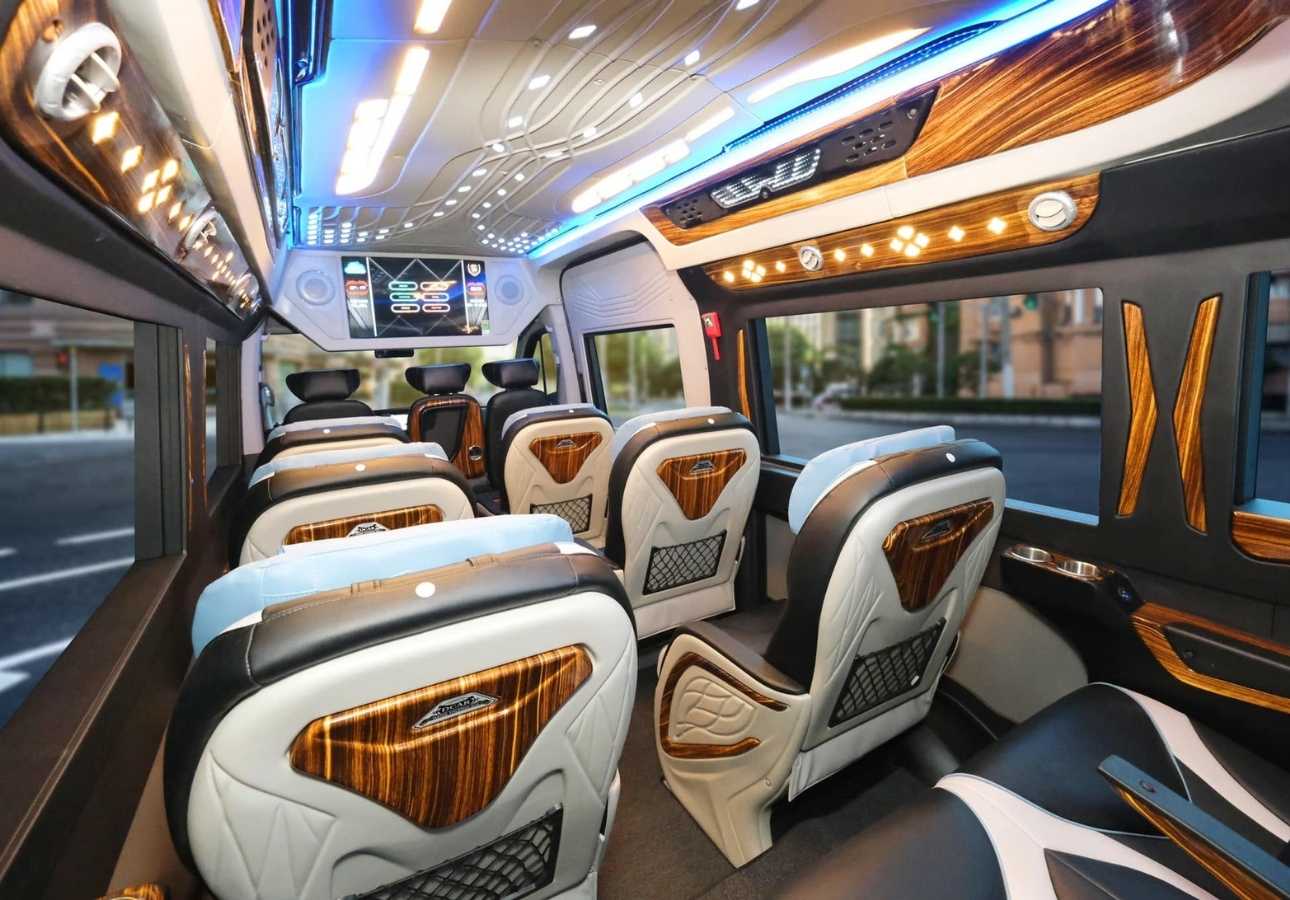 Comfortable transfer vehicle