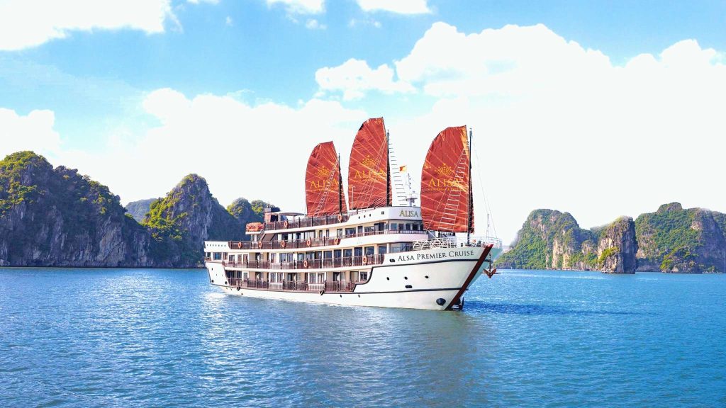 Alisa Premier Cruise sailing through Halong Bay