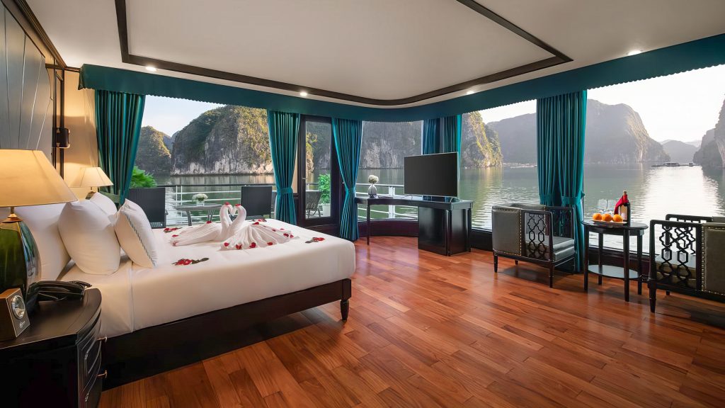 Aspira Cruises Executive Suite cabin
