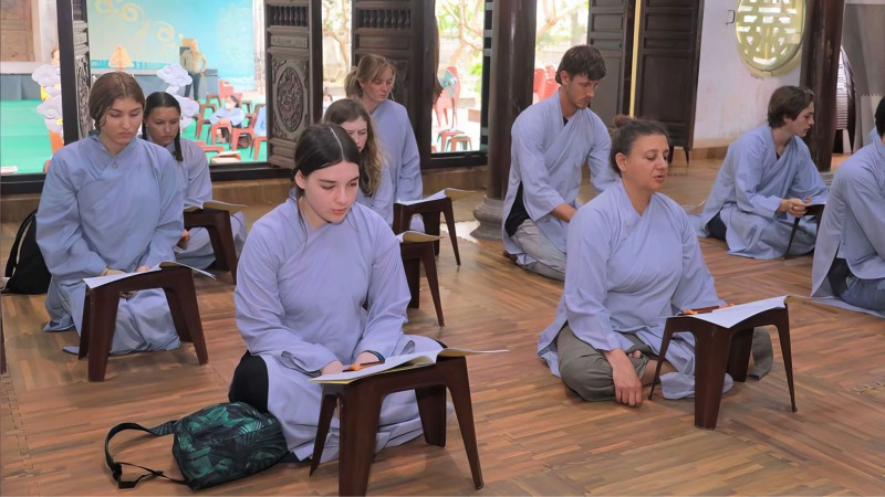 Awaken Inner Peace Through The Transformative Power Of Mind Program