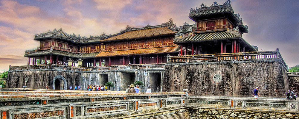 Best of Hue City Tour Full Day – EcoSapa Bus