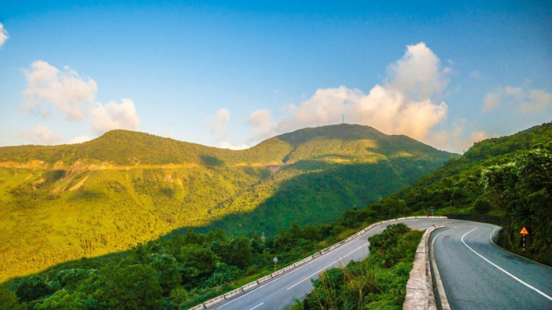 Bewitched By The Natural Landscapes In Hai Van Pass