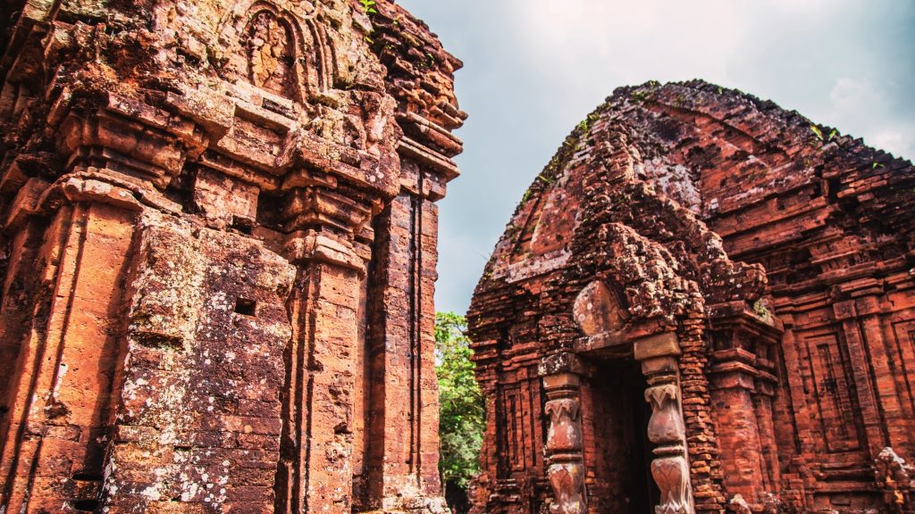Hoi An Cycling Tour 1 Day – Thu Bon River & My Son Sanctuary