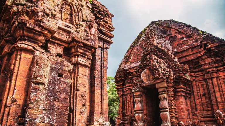 Hoi An Cycling Tour 1 Day – Thu Bon River & My Son Sanctuary
