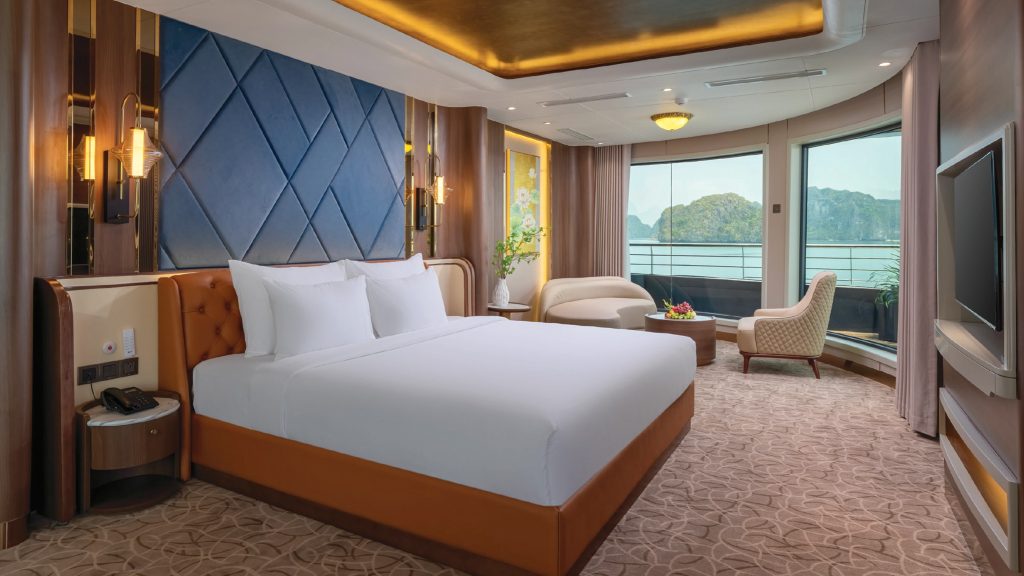 Calista Cruise President Suite cabin