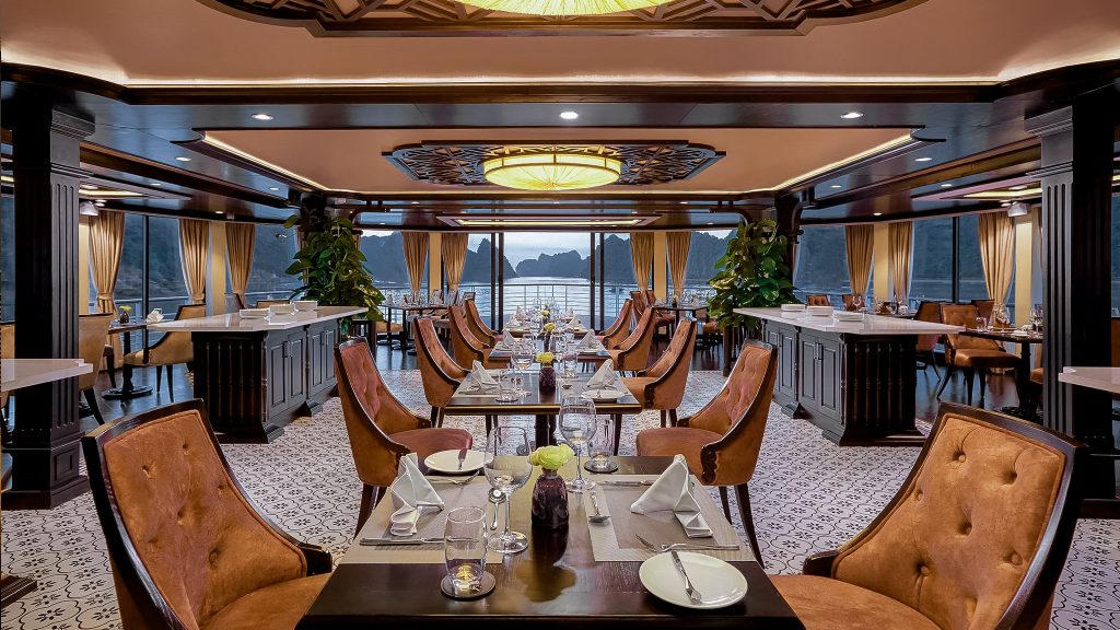 Capella Cruise restaurant and onboard dining area