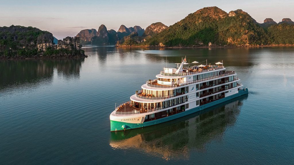 Capella Cruise sailing through Lan Ha Bay - Cat Ba Island
