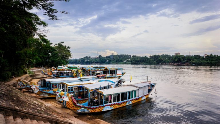 Hue Food Tour Full Day – Thien Mu Pagoda