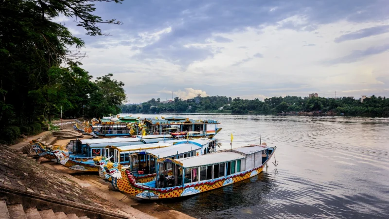 Hue Food Tour Full Day – Thien Mu Pagoda
