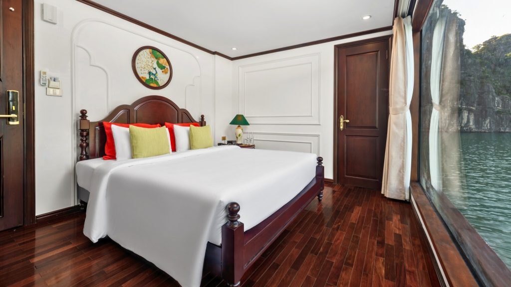 Cycad Cruise Deluxe Sea View cabin