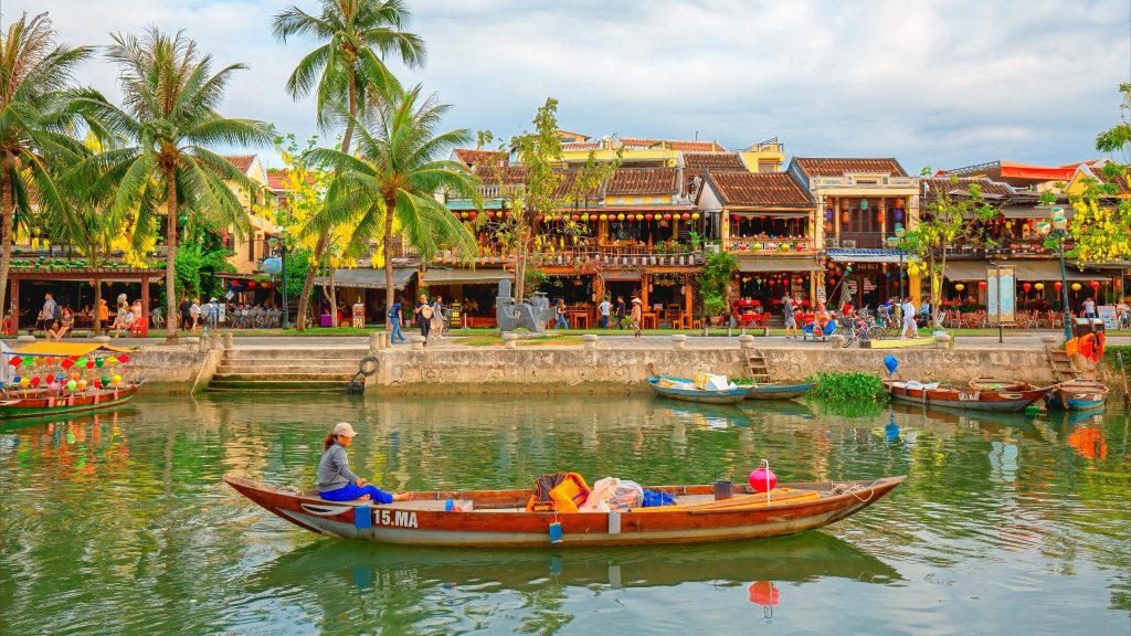 Discover Hoi An’s Ancient Charm, Vibrant Lanterns, And Timeless Beauty