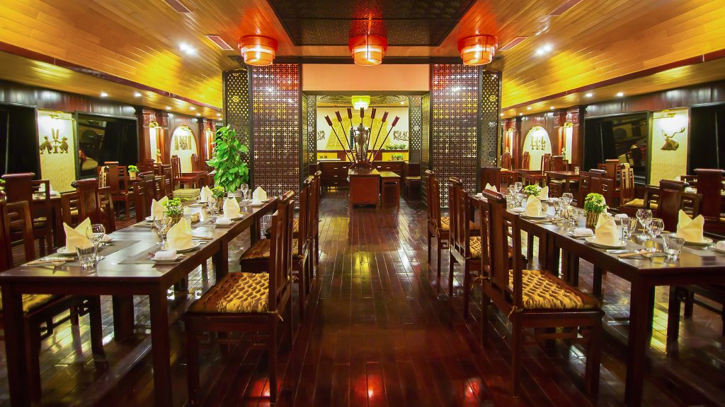 Dragon Legend Cruise restaurant and onboard dining area