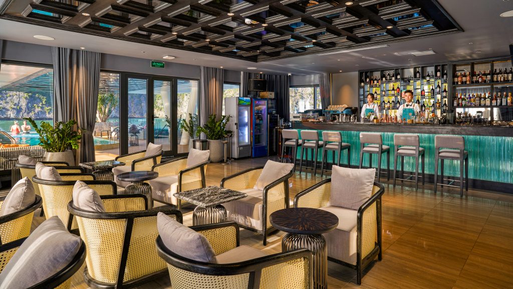 Elite of the Seas Cruise lounge and bar area on board