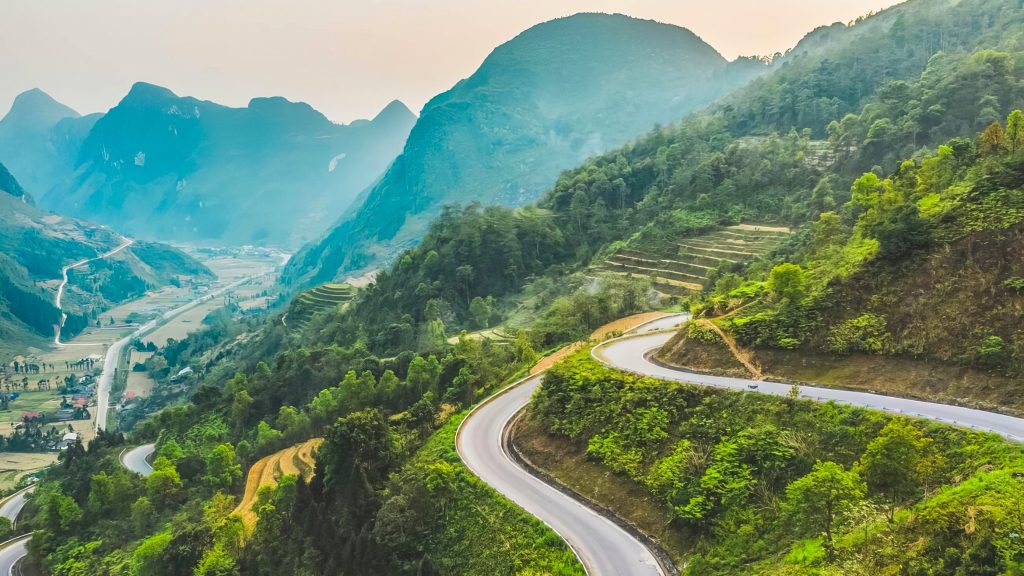 Explore North Vietnam From Mountain To The Beach 12 Days in Sapa – EcoSapa Bus