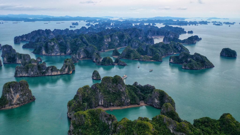 Explore The Majestic Ha Long Bay in Sapa