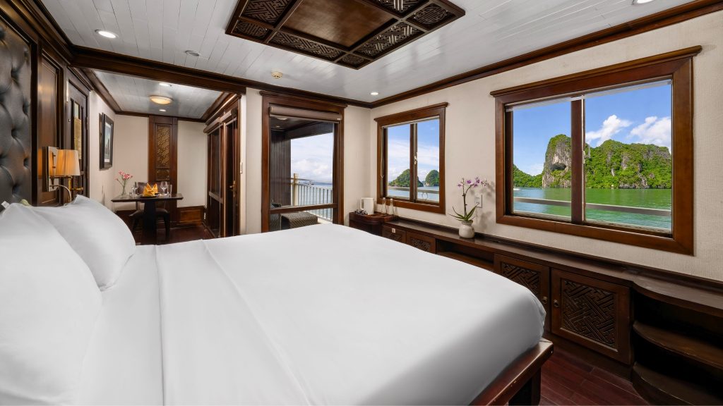 Garden Bay Peak Cruise private balcony with bay view on Garden Bay Peak Cruise