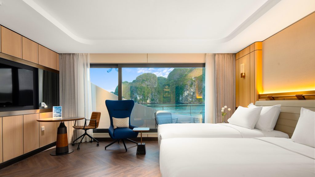 Grand Pioneers Cruise Ocean Balcony Suite cabin