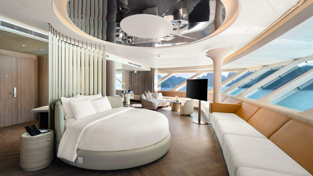 Grand Pioneers Cruise Oceania Suite cabin