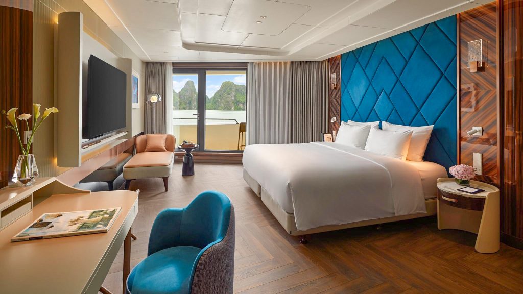 Grand Pioneers Cruise The Signature Suite cabin