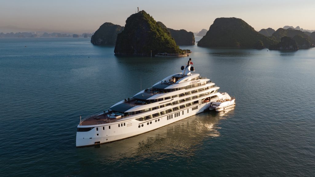 Grand Pioneers Cruise sailing through Halong Bay