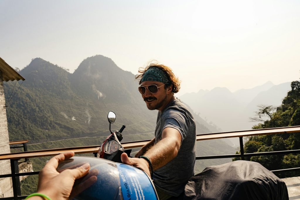 Ha Giang Trekking, Cycling & Motorbike Tour 4 Days – Dong Van & Ma Pi Leng
