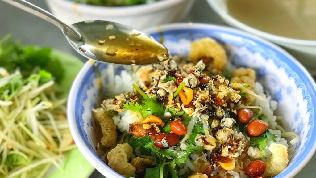 Half Day Street Food Tour In HueClam Rice – EcoSapa Bus