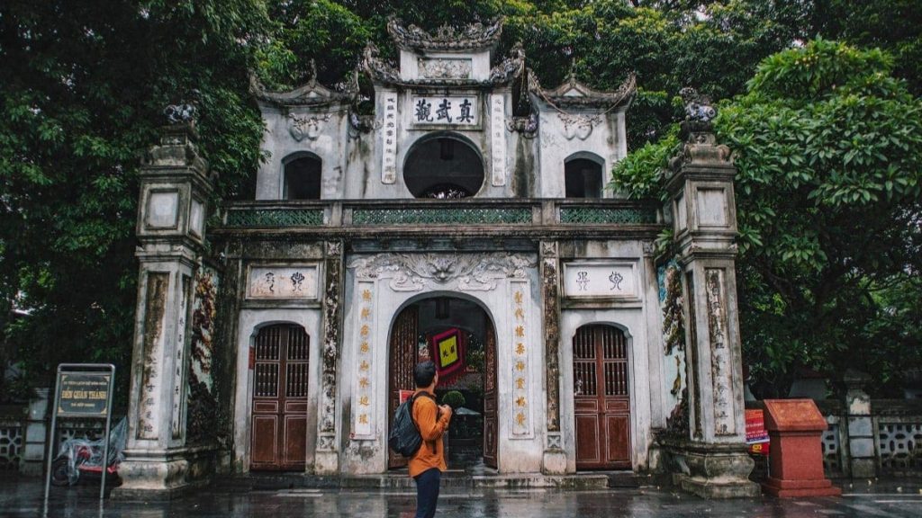 Hanoi Half Day City Tour In The Morning – EcoSapa Bus