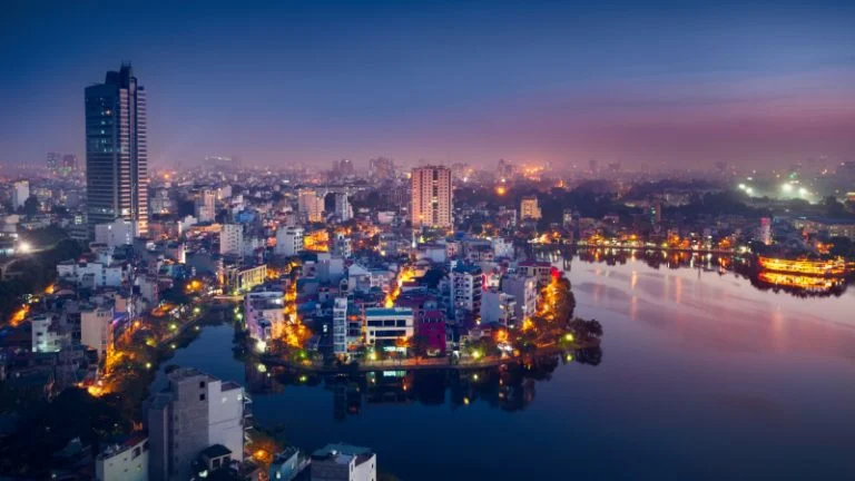 Vietnam Food & Culture Journey: Mai Chau to Halong Bay – 11 Days