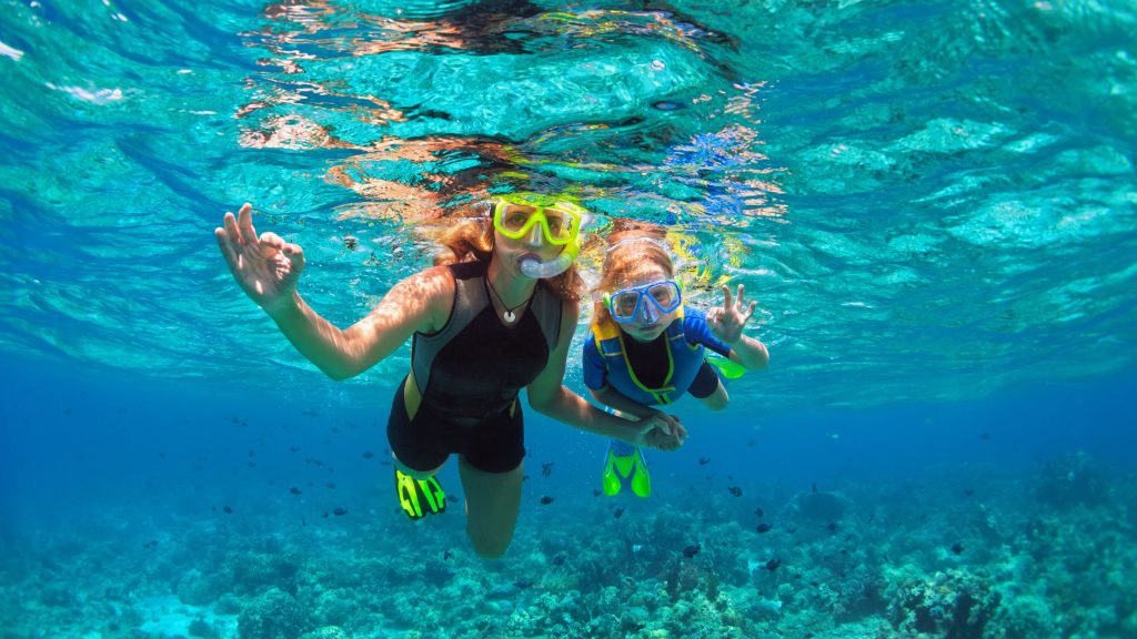 Have Amusing Moments While Snorkeling In Dam Ngang Island