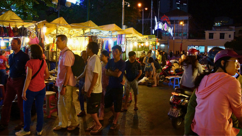 Ho Chi Minh City Food Tour 4 Hours