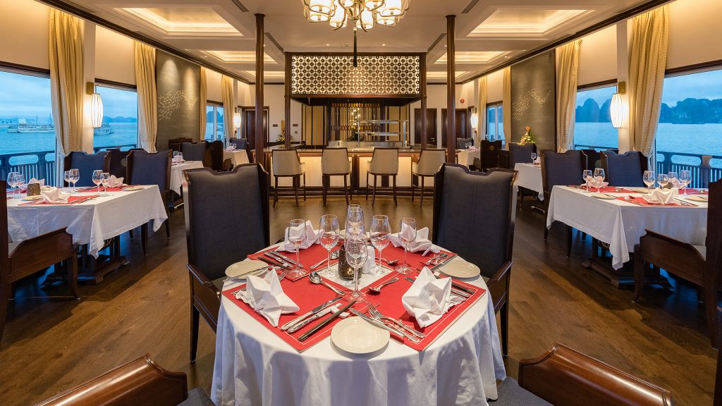 Heritage Line Ginger Cruise restaurant and onboard dining area