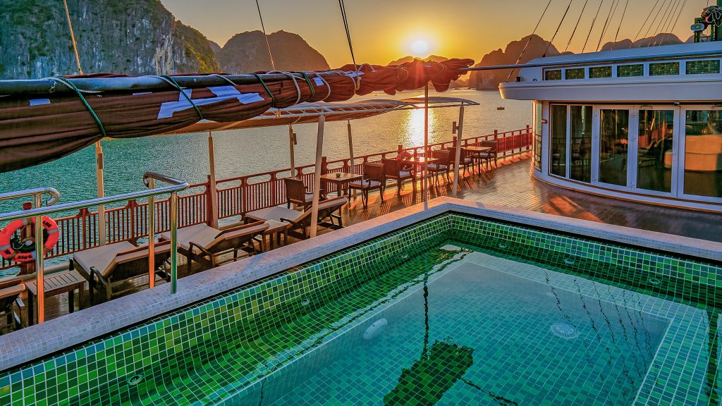 Heritage Line Ylang Cruise pool and open deck overlooking Lan Ha Bay - Cat Ba Island