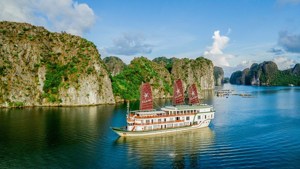 Heritage Line Ylang Cruise sailing through Lan Ha Bay - Cat Ba Island
