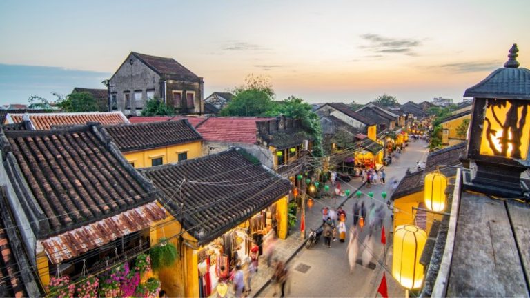 Vietnam Cycling Adventure: Ho Chi Minh to Halong Bay – 11 Days