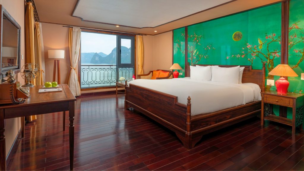 Indochine Cruise Suite cabin