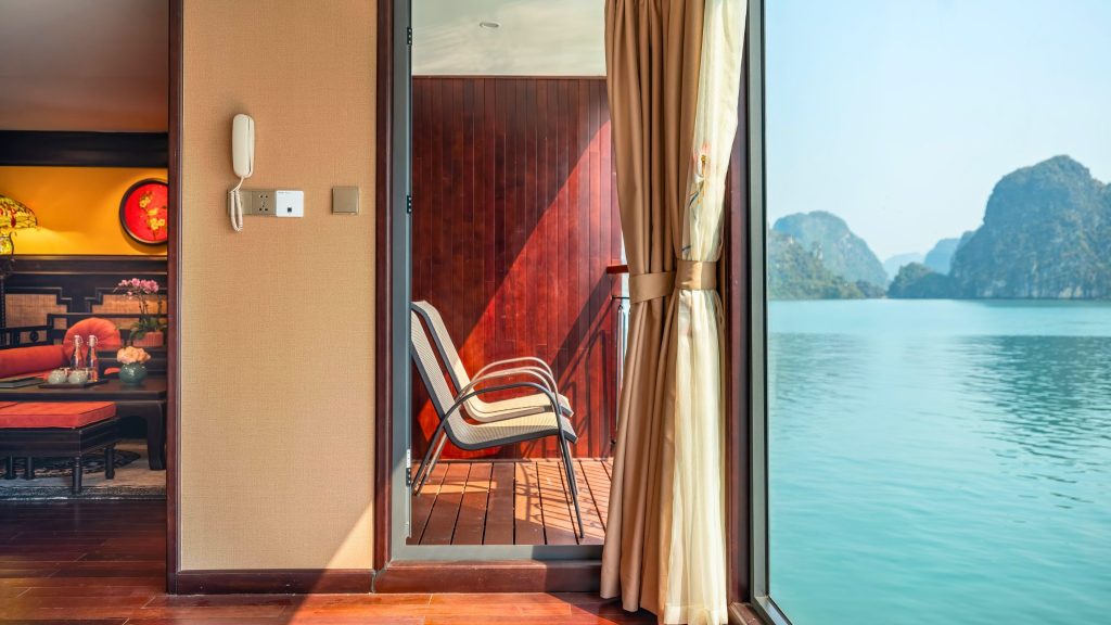 Indochine Grand Cruise President Suite cabin