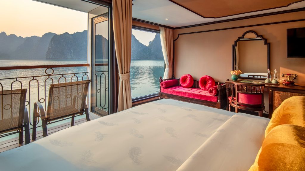 Indochine Grand Cruise Suite cabin
