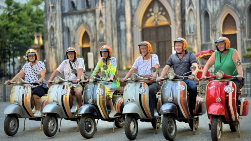 Hanoi Vespa Tour Half-Day – Old Quarter