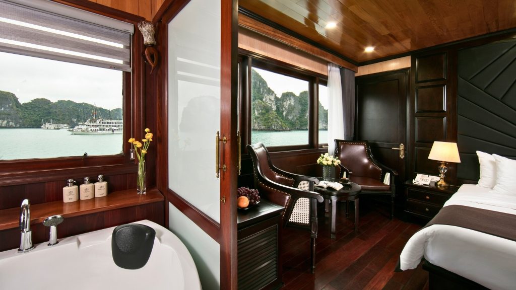 La Regina Royal Cruise outdoor jacuzzi with bay view on Halong Bay