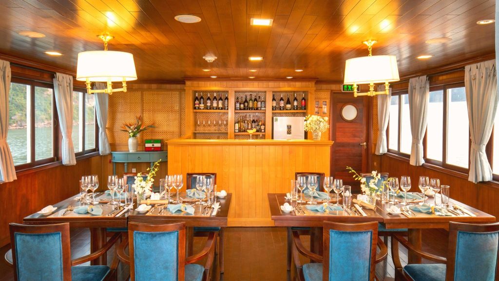 Legend Halong Private Cruise restaurant and onboard dining area