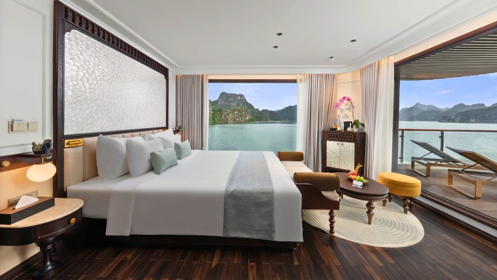 Lyra Grandeur Cruise Sky Terrace Suite cabin