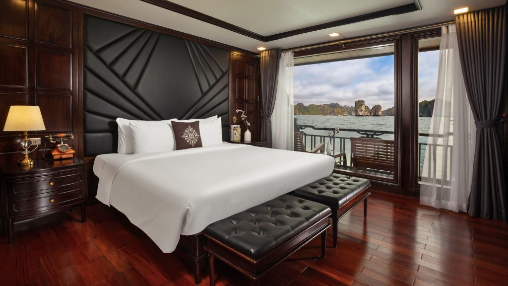 Mila Grand Cruise Senior Suite cabin