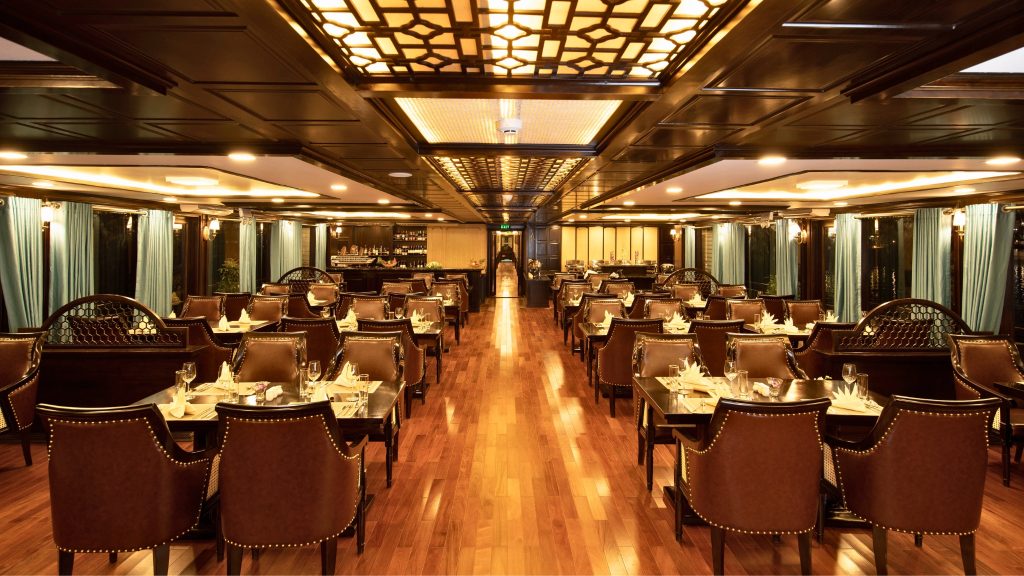 Mila Grand Cruise restaurant and onboard dining area