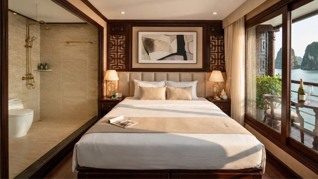 Nostalgia Cruise Queen Suite cabin