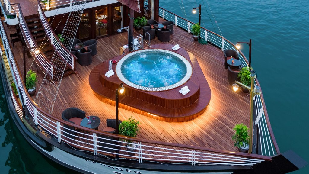 Orchid Classic Cruise outdoor jacuzzi with bay view on Lan Ha Bay - Cat Ba Island